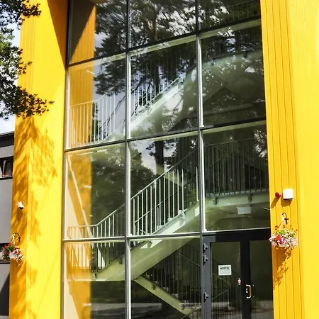 Maenniku Jk Albergue *