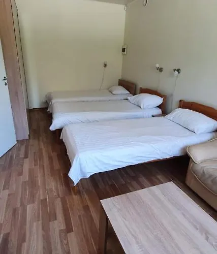 Хостел Maenniku Jk Таллин