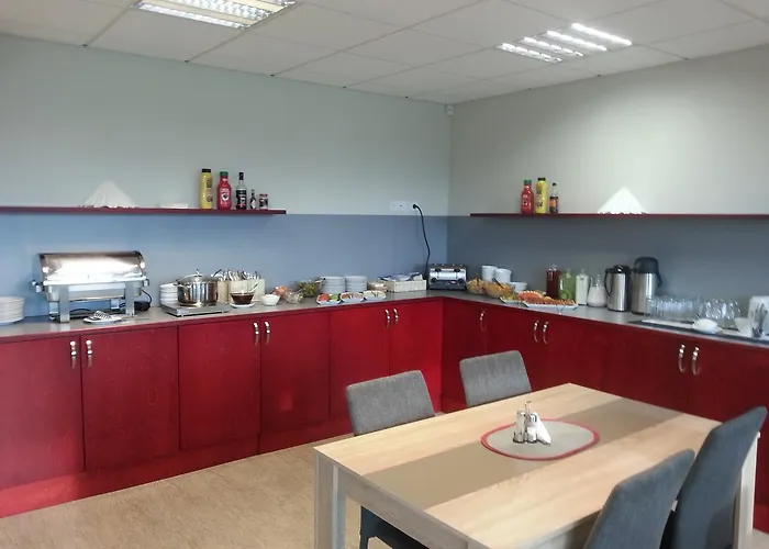 بيت شباب Maenniku Jk تالين